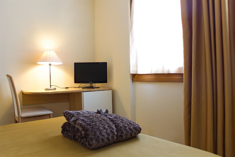 Hotel Dependance Silvestro Γκάρντα Εξωτερικό φωτογραφία
